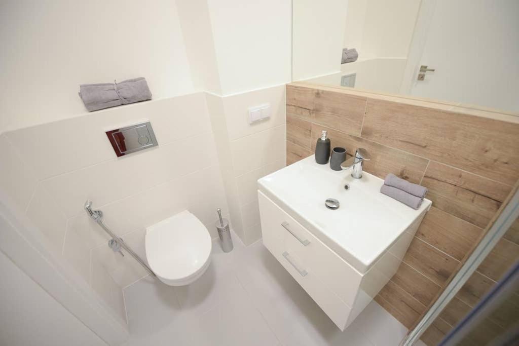 Bliska Wola Expo Central Apartment Varšava Exteriér fotografie