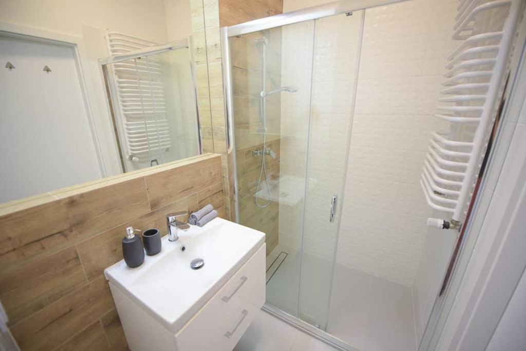 Bliska Wola Expo Central Apartment Varšava Exteriér fotografie
